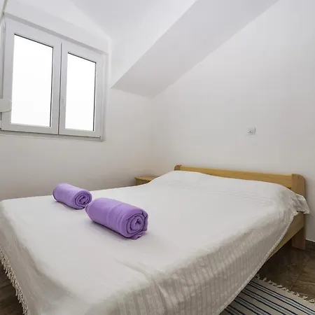Diljak 1207 Apartamento